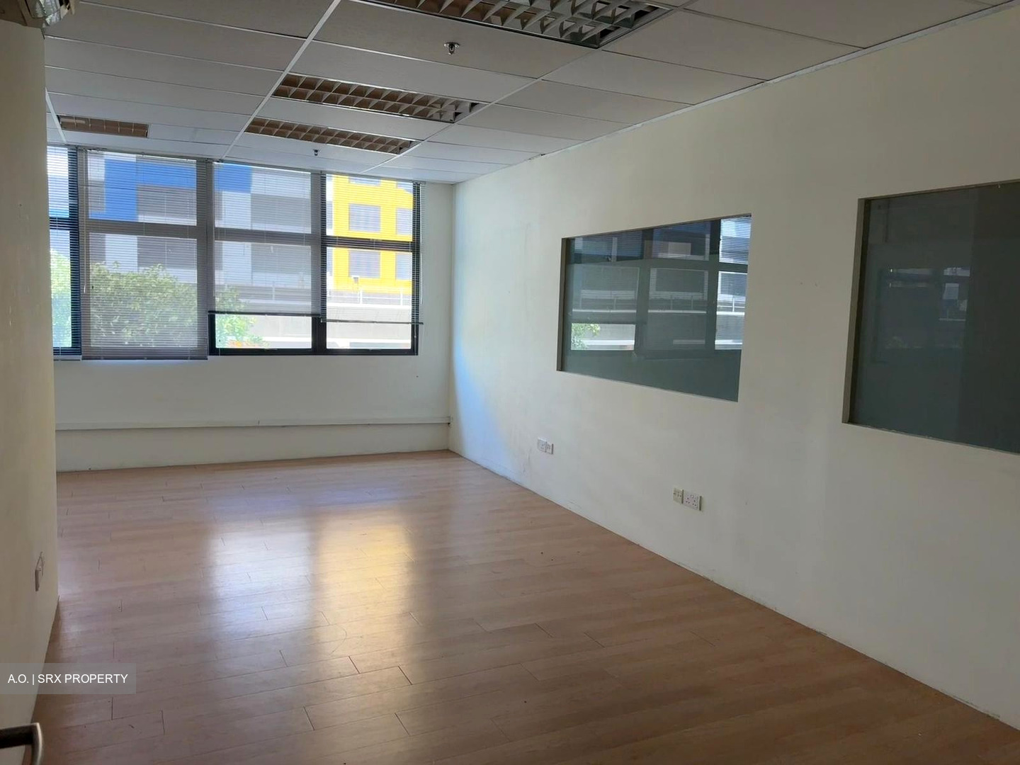 Tradehub 21 (D22), Office #531413941